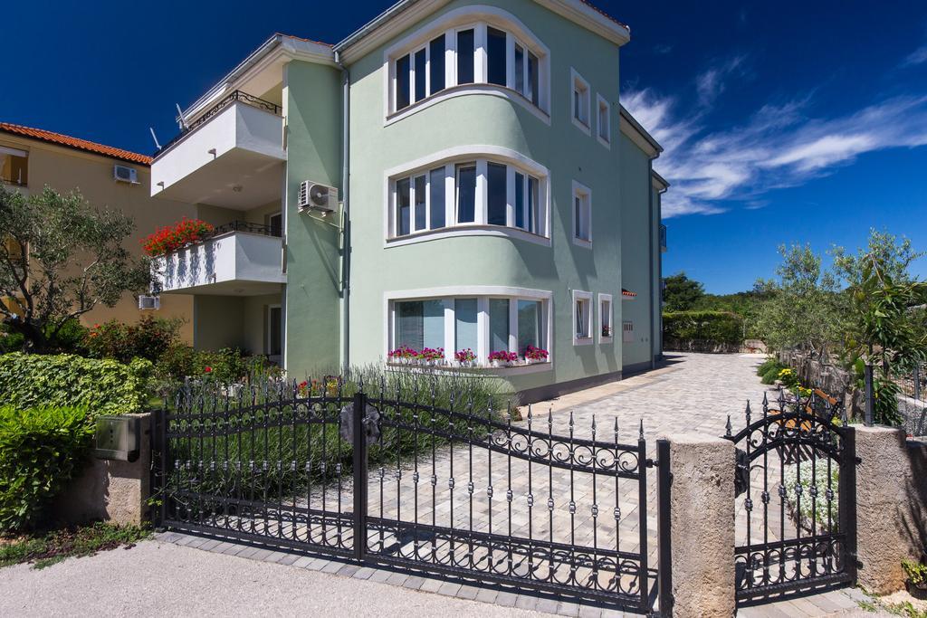 Kosic Studio Krk Town Esterno foto